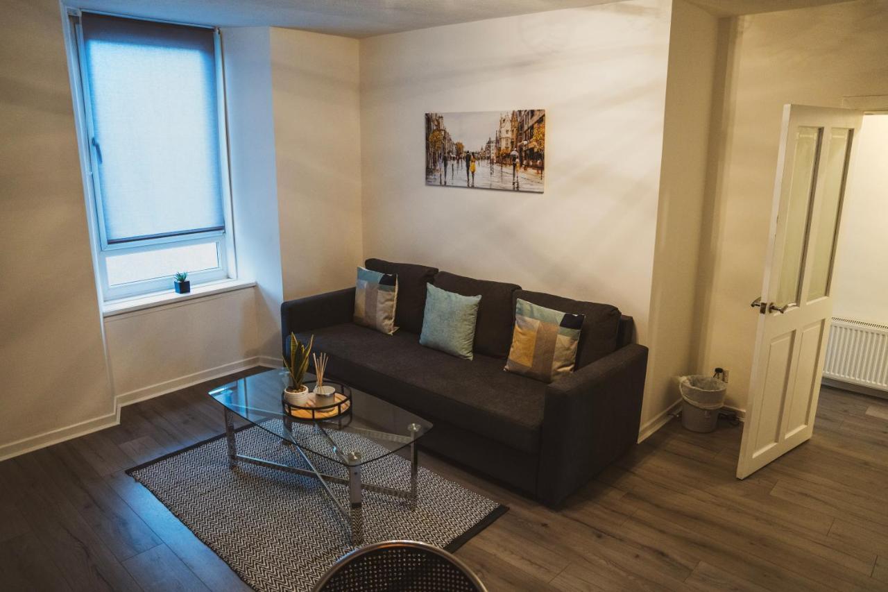 1 Bedroom Flat With Easy Parking/Public Transport ดันดี ภายนอก รูปภาพ